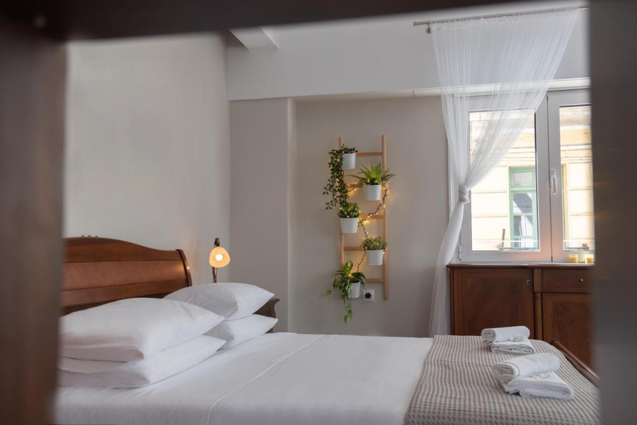Central Calm Apartment أثينا المظهر الخارجي الصورة