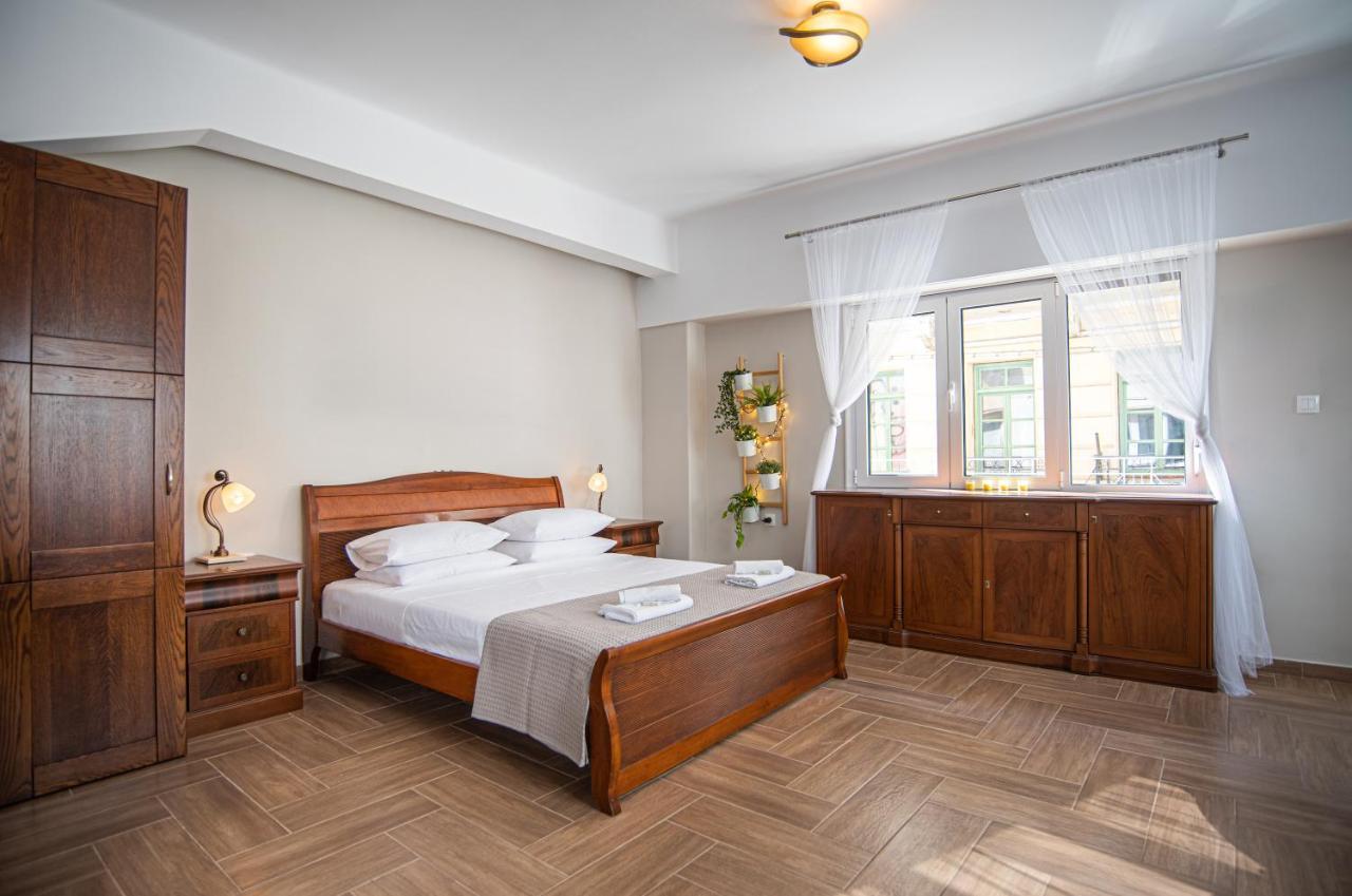 Central Calm Apartment أثينا المظهر الخارجي الصورة