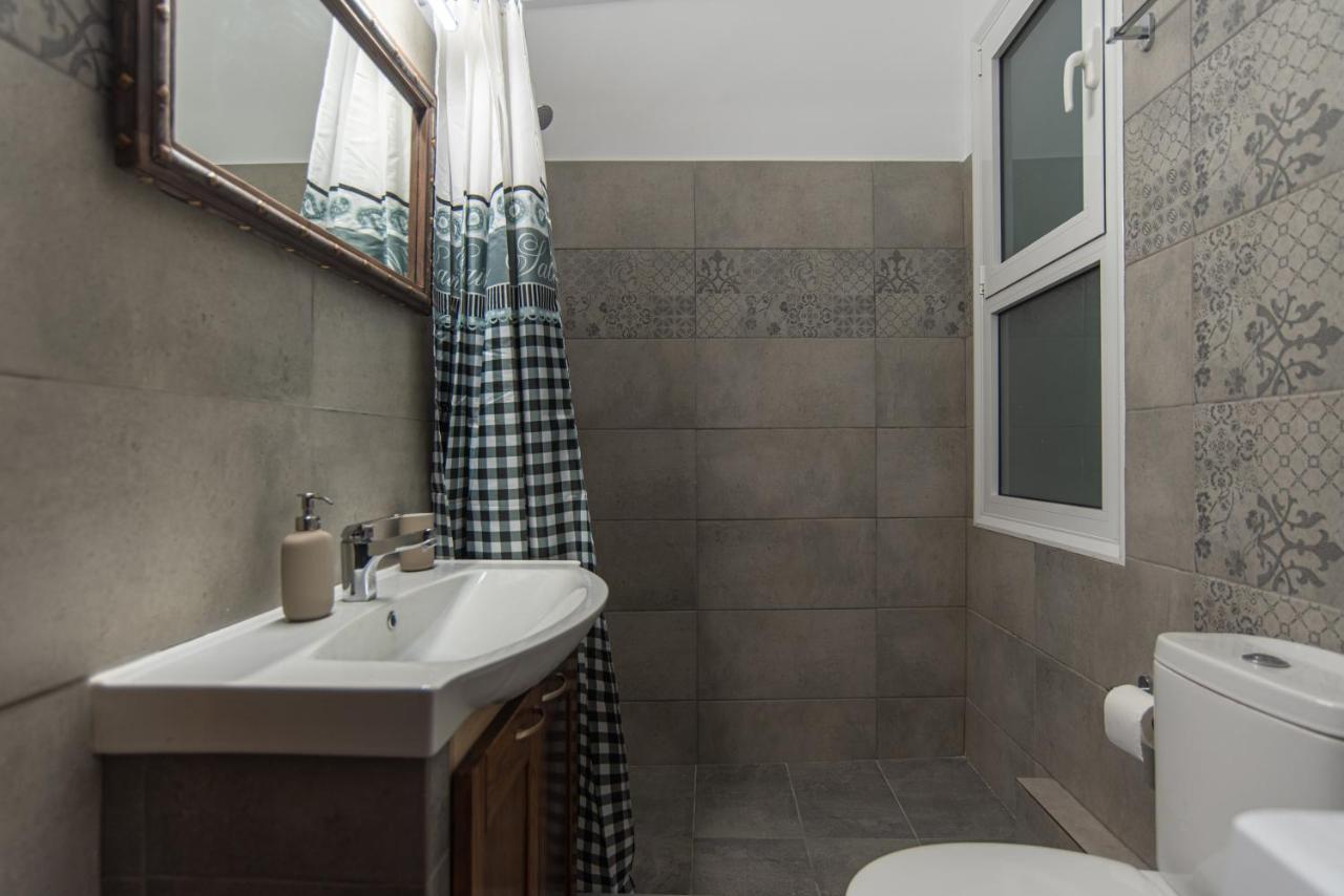 Central Calm Apartment أثينا المظهر الخارجي الصورة