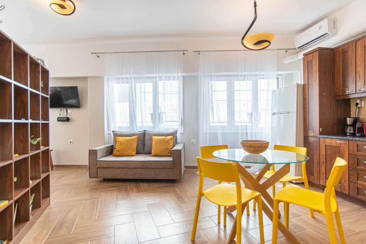 Central Calm Apartment أثينا المظهر الخارجي الصورة