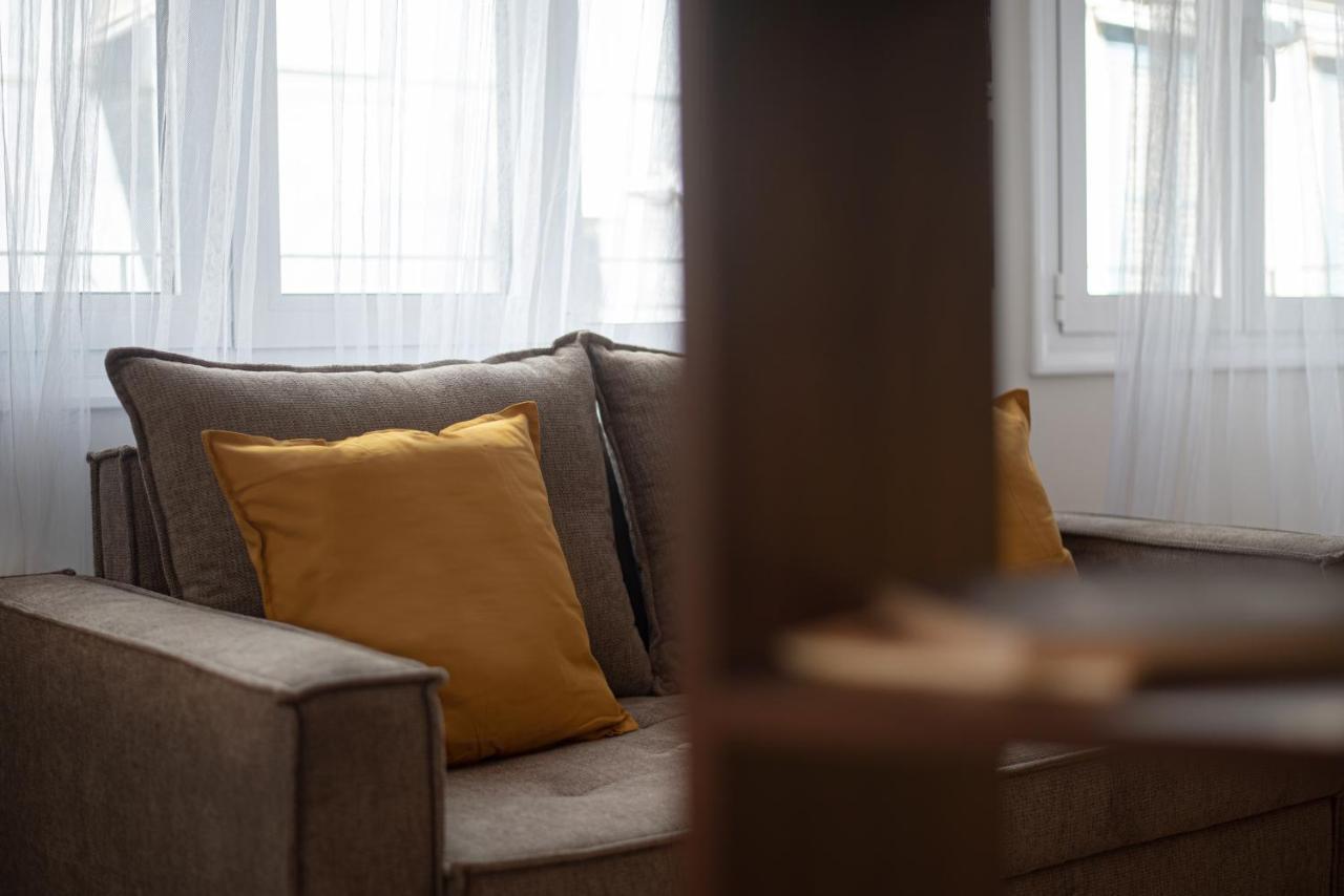Central Calm Apartment أثينا المظهر الخارجي الصورة