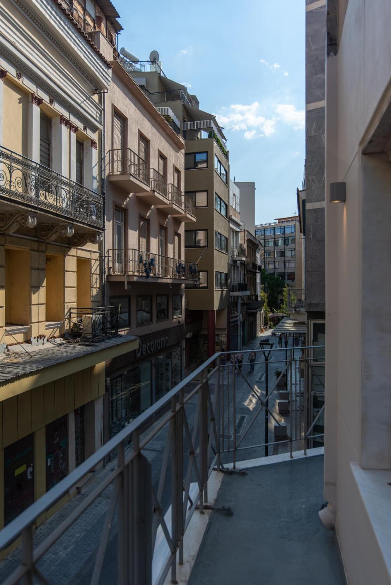 Central Calm Apartment أثينا المظهر الخارجي الصورة